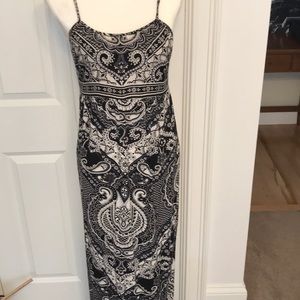 Angie Summer Maxi Dress Size Medium